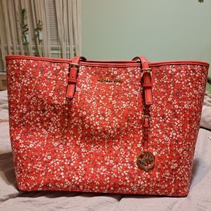 Michael Kors purse
